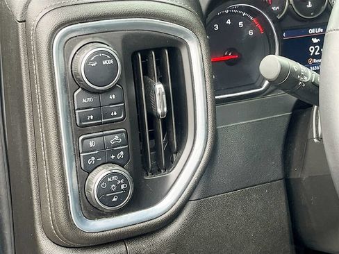 Used 2022 Chevrolet Silverado 1500 Limited LT Trail Boss AWD/4WD image 10