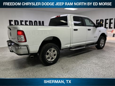 Used 2024 RAM 2500 Big Horn w/ Off Road Package image 4