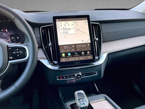 Certified 2026 Volvo XC90 B6 Plus w/ Protection Package Premier image 9