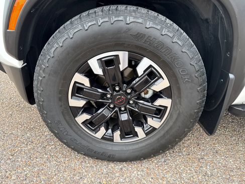 Used 2024 Nissan Frontier Pro-X w/ Technology Package RWD image 24