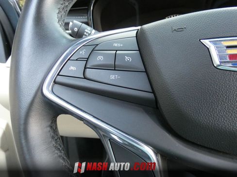 Used 2019 Cadillac XT5 FWD image 62