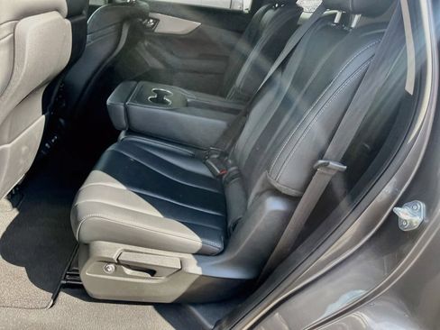 Used 2023 Acura MDX w/ Technology Package FWD image 26