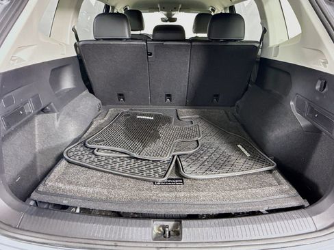 Certified 2023 Volkswagen Tiguan SE AWD/4WD image 24