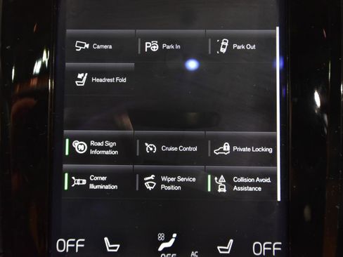 Used 2017 Volvo S90 T6 Momentum w/ Vision Package image 29