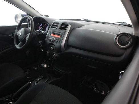 Used 2013 Nissan Versa SV w/ Convenience Pkg FWD image 40