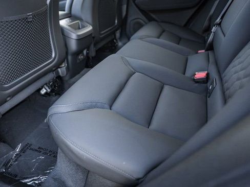 New 2026 Volvo XC60 B5 Plus w/ Protection Package Premier image 31