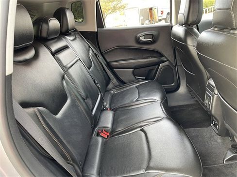 Used 2018 Jeep Compass Limited w/ Navigation Group image 29