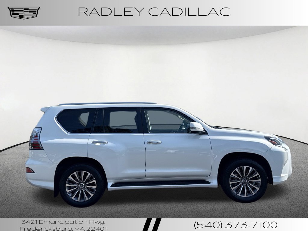 Used 2021 Lexus GX 460 Luxury w/ Accessory Package AWD/4WD image 21