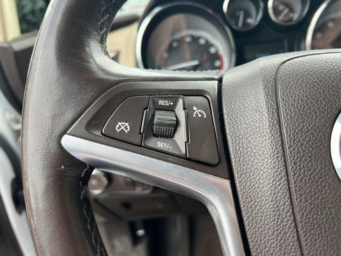 Used 2013 Buick Verano FWD image 14
