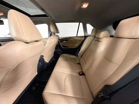 Used 2019 Toyota RAV4 Limited w/ Cold Weather Package image 34