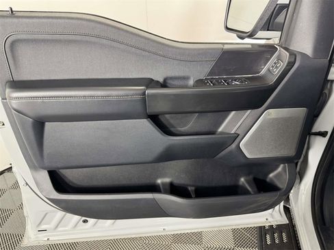 Used 2023 Ford F150 Raptor image 17