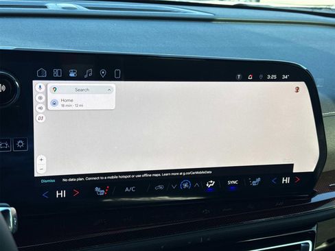 Used 2026 Chevrolet Traverse Z71 image 32