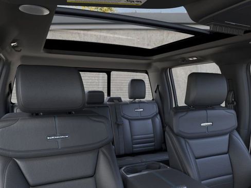 New 2026 Ford F250 Platinum image 22