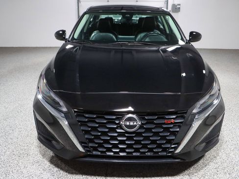 Used 2024 Nissan Altima 2.5 SR image 4