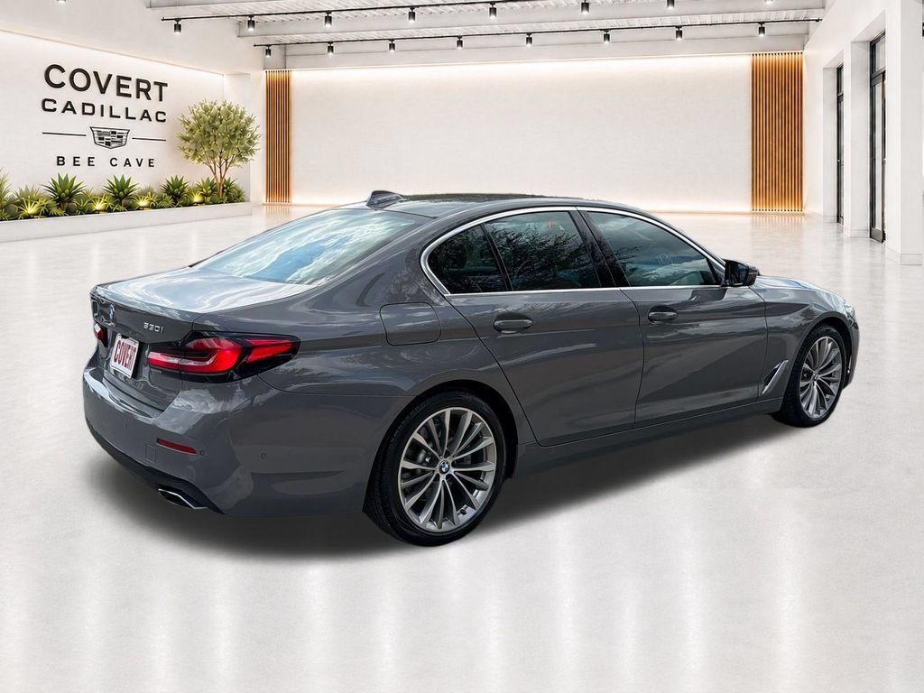 Used 2021 BMW 530i w/ Premium Package RWD image 10