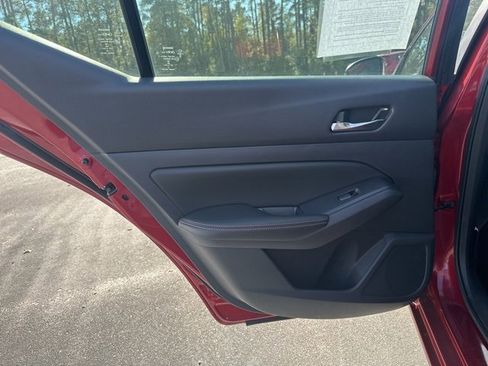 Used 2020 Nissan Altima 2.5 SR image 9