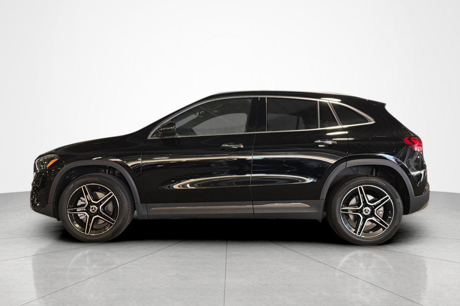 New 2026 Mercedes-Benz GLA 250 image 2