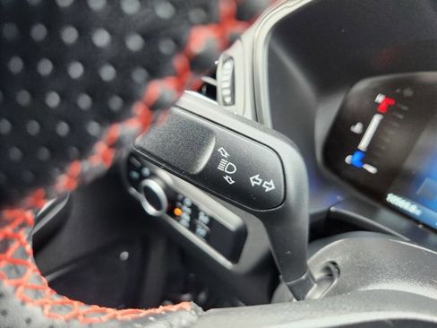 Certified 2023 Ford Escape ST-Line w/ Tech Pack #1 image 19