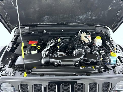 Certified 2023 Jeep Gladiator Rubicon w/ LED Lighting Group image 24