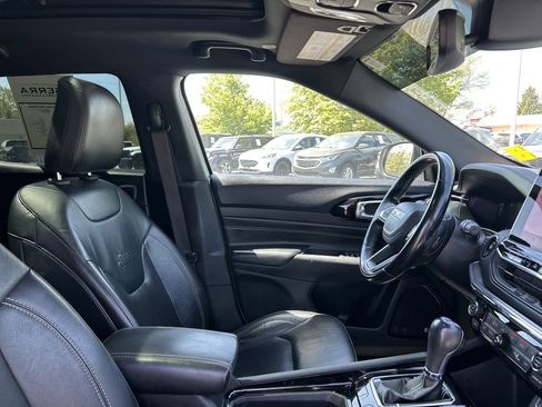 Used 2022 Jeep Compass High Altitude AWD/4WD image 8