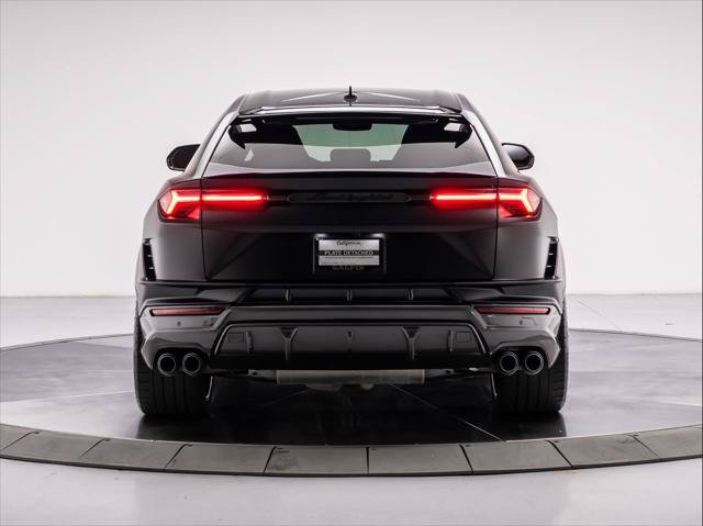 Used 2024 Lamborghini Urus Performante AWD/4WD image 4
