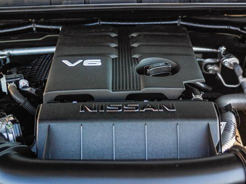 Certified 2022 Nissan Frontier SV w/ Technology Package image 27