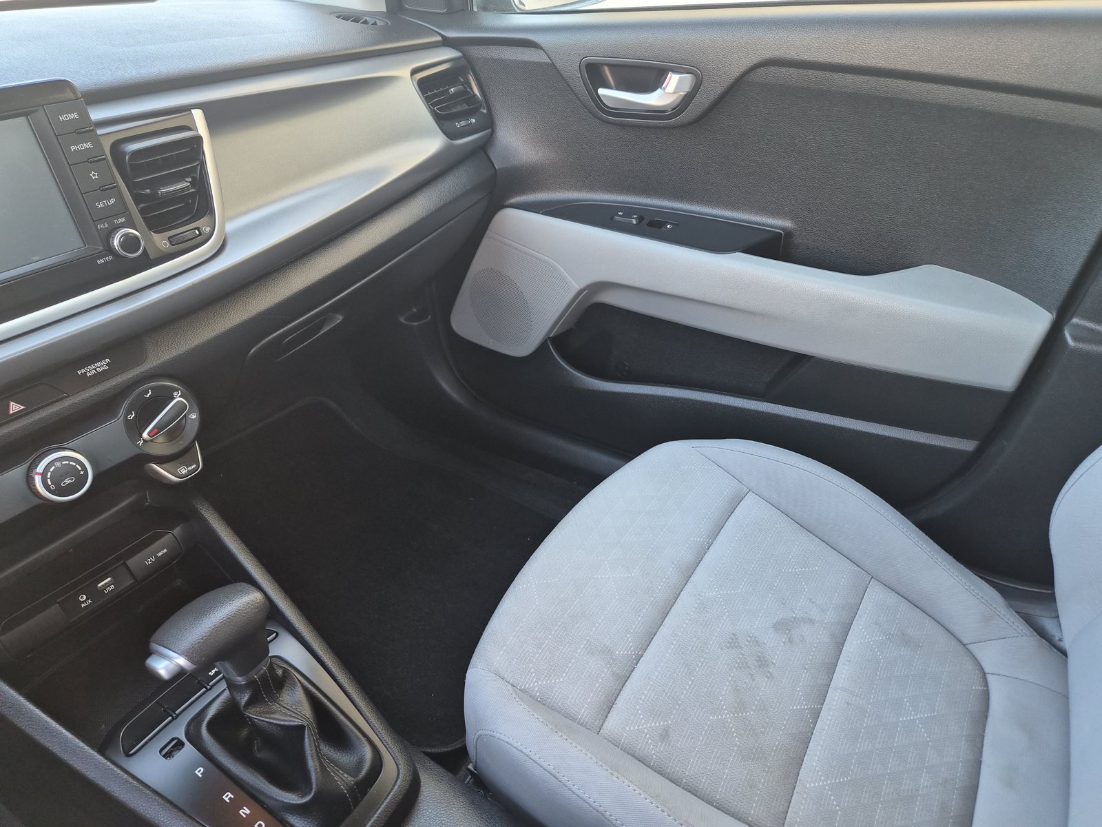 Used 2019 Kia Rio S FWD image 11