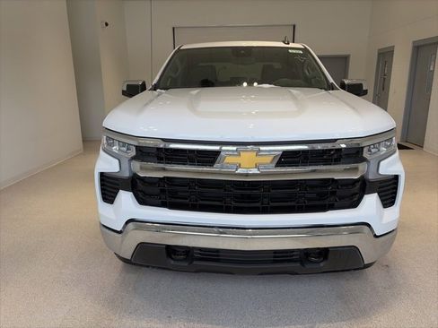 New 2026 Chevrolet Silverado 1500 LT image 2