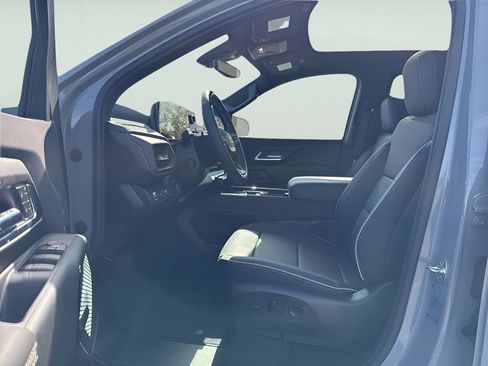 New 2026 Chevrolet Silverado EV LT w/ Premium Package AWD/4WD image 19