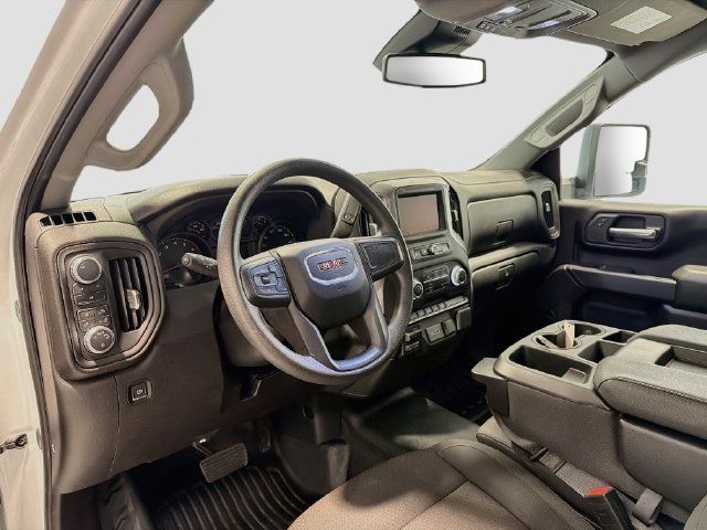 Used 2024 GMC Sierra 2500 Pro w/ Convenience Package AWD/4WD image 9