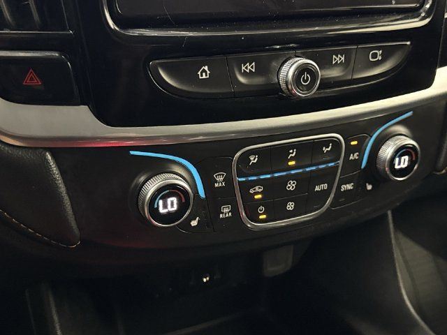Used 2020 Chevrolet Traverse LT FWD image 21
