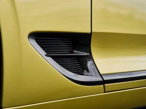 Used 2022 Bentley Continental GT image 9