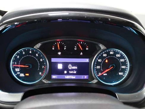Used 2021 Chevrolet Traverse RS AWD/4WD image 12