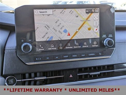 Used 2022 Mitsubishi Outlander SE image 24