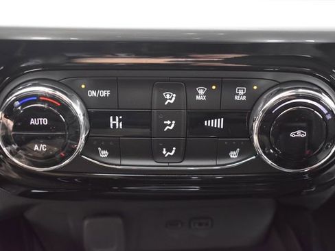 New 2026 Chevrolet Trax LT w/ Driver Confidence Package image 28