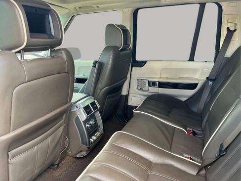 Used 2010 Land Rover Range Rover Supercharged image 29