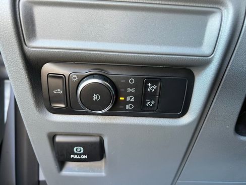 Used 2021 Ford F150 XLT image 18