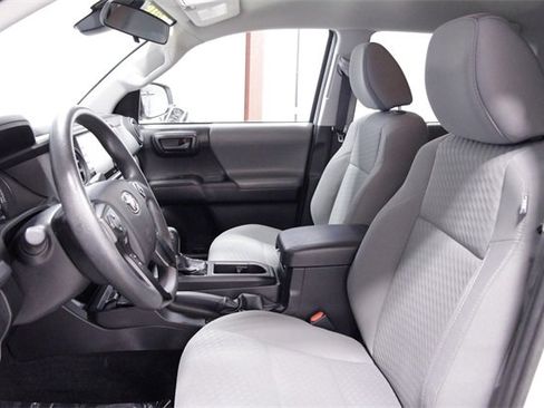 Used 2021 Toyota Tacoma SR image 14