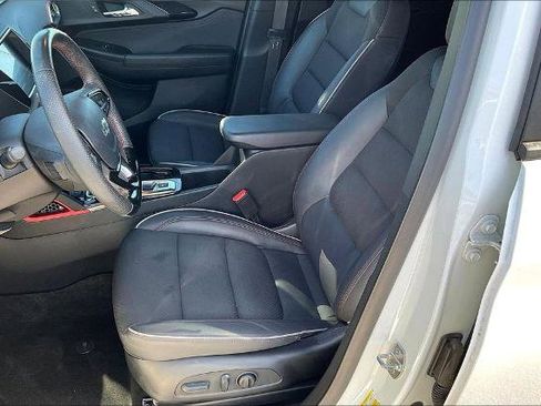 Used 2023 Chevrolet TrailBlazer RS w/ Convenience Package image 21