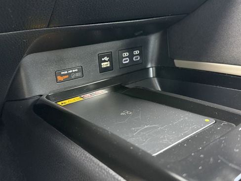 Certified 2025 Toyota Camry LE image 21