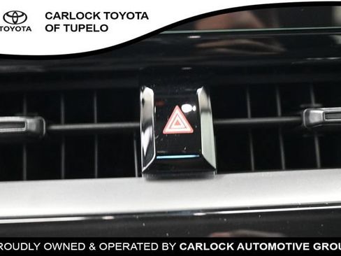 Used 2026 Toyota Corolla LE FWD image 15