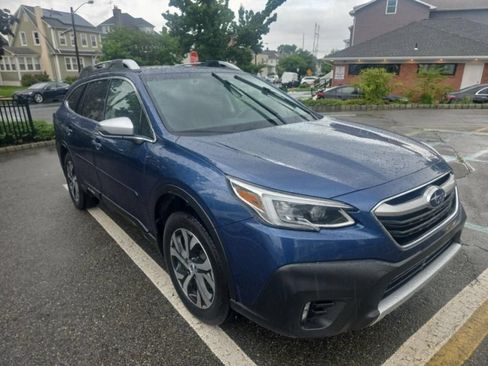 Used 2020 Subaru Outback Touring XT AWD/4WD image 3