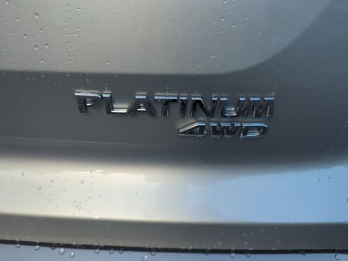 New 2025 Nissan Pathfinder Platinum w/ Cargo Package image 5