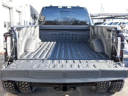 Used 2025 Ford F450 King Ranch w/ Chrome Package image 28