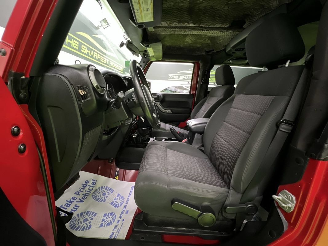 Used 2012 Jeep Wrangler Sport AWD/4WD image 17