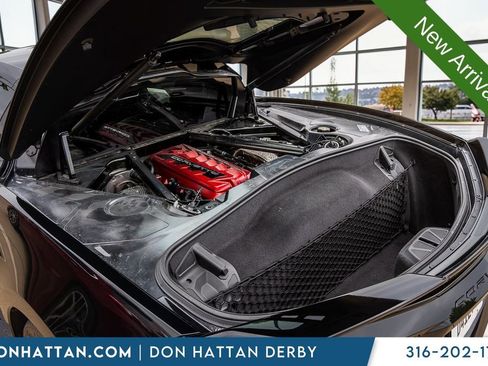 Used 2020 Chevrolet Corvette Stingray Premium Cpe w/ 3LT Preferred Equipment Group RWD image 28