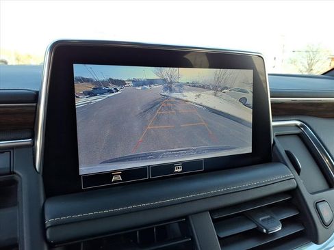 Used 2021 Chevrolet Tahoe Premier image 12