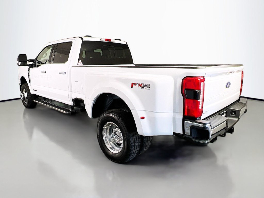 New 2026 Ford F350 Lariat w/ Lariat Premium Package AWD/4WD image 11