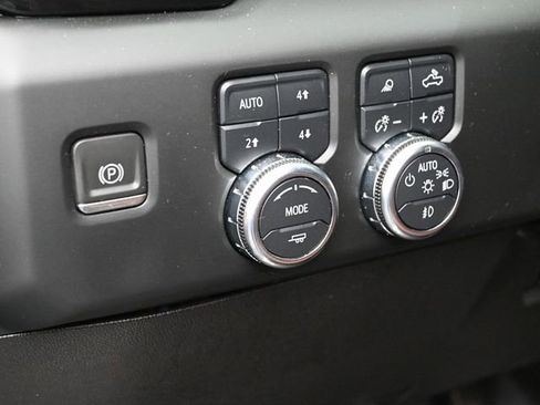 Used 2024 GMC Sierra 2500 Denali Ultimate AWD/4WD image 14