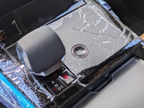 New 2025 Land Rover Range Rover Sport Dynamic SE image 16